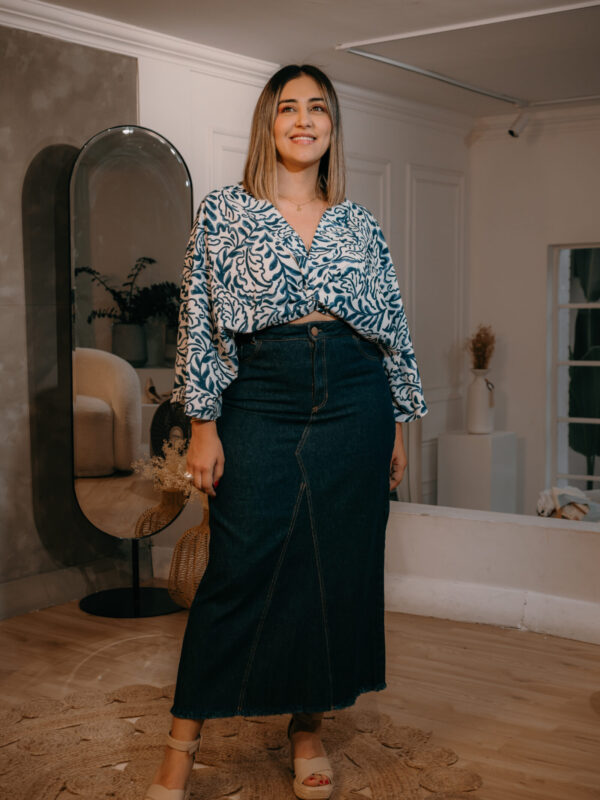 Falda denim clásica para mujer curvy
