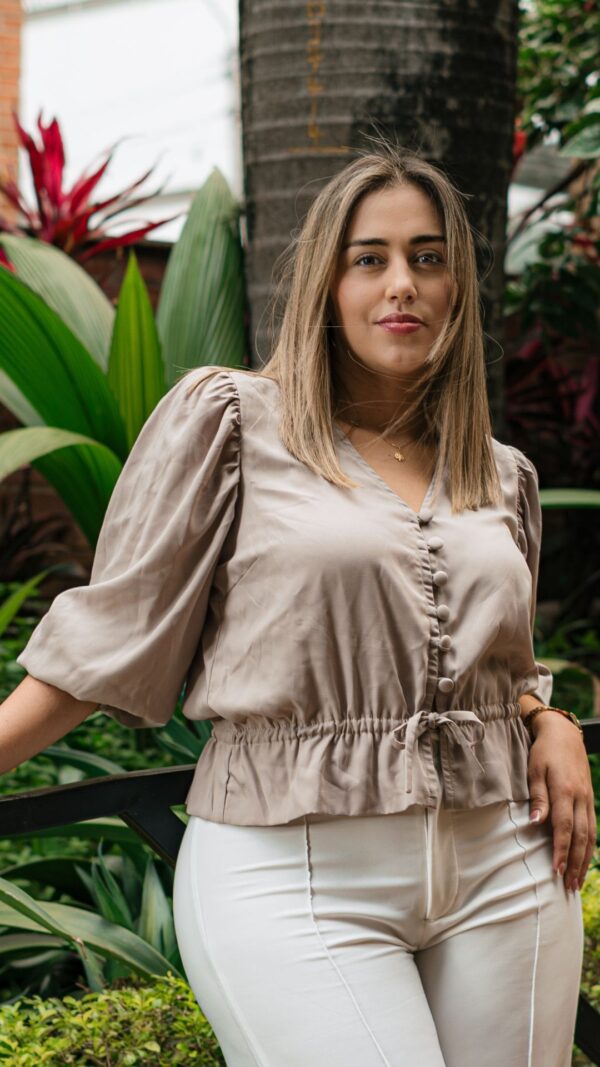Blusa Cordones