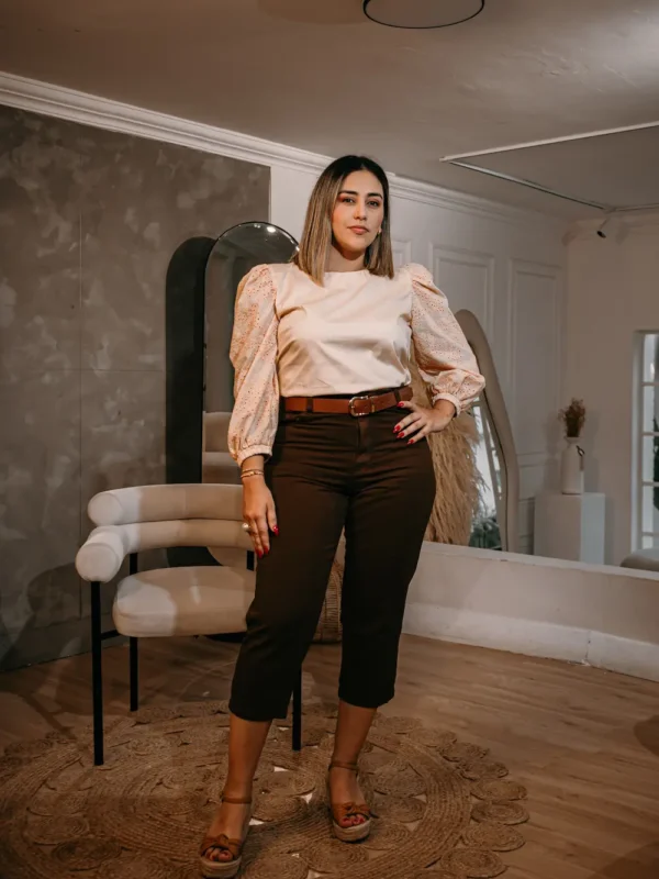 Pantalón culotte café para mujer curvy